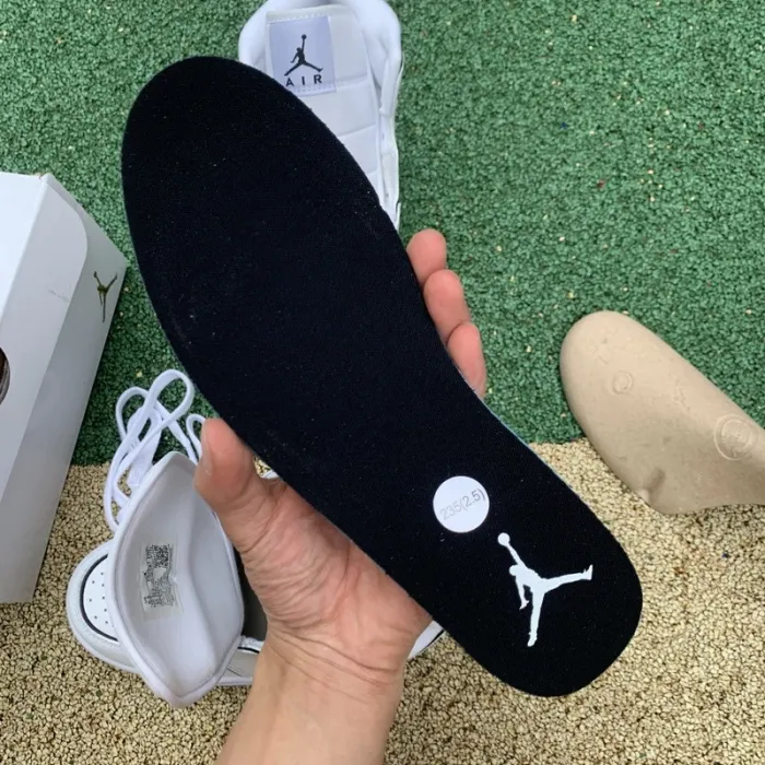 Authentic Jordan 1 Mid Shoes060