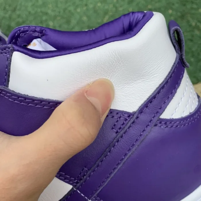 Authentic Nike Dunk High SP Varsity Purple