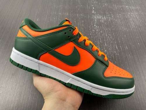 Nike Dunk Low Miami Hurricanes