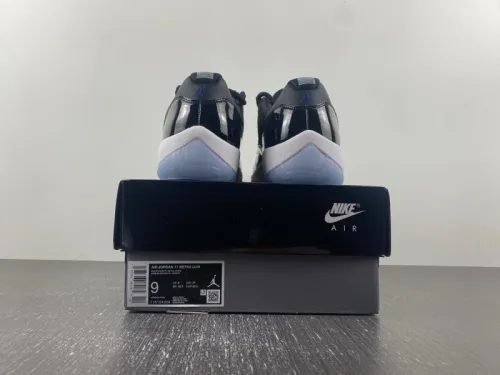Air Jordan 11 Low Space Jam