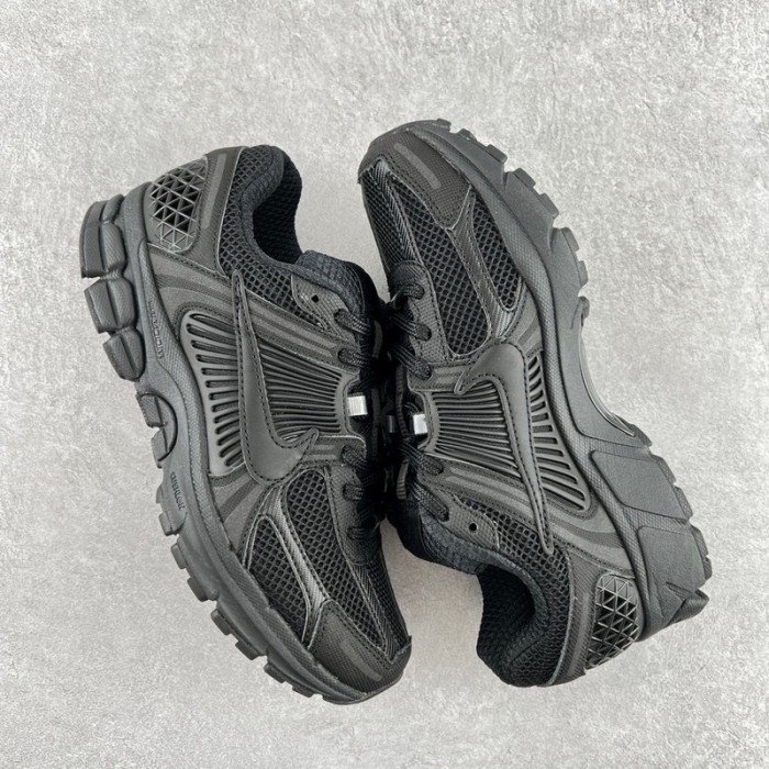 Nike Zoom Vomero 5 Triple Black