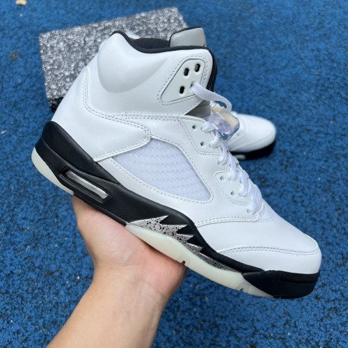 Jordan 5 Retro Reverse Metallic