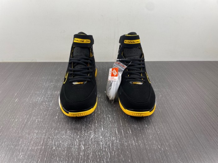 Nike Air Zoom Huarache 2K4 Black Varsity Maize