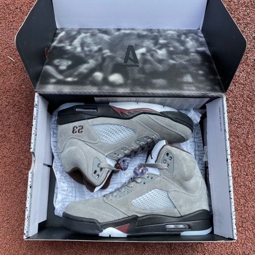 Jordan 5 Retro SP A Ma Maniére Light Bone