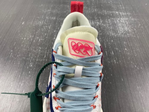Off-White c/o Virgil Abloh