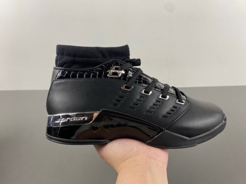 Jordan 17 OG Low Black Chrome