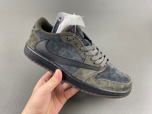 Travis Scott x Air Jordan 1 Low OG