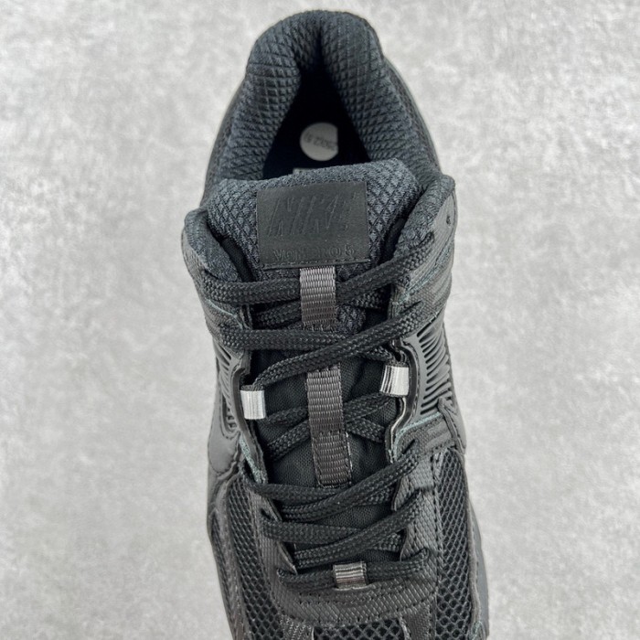 Nike Zoom Vomero 5 Triple Black