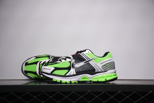 Nike Zoom Vomero 5 Electric Green Black