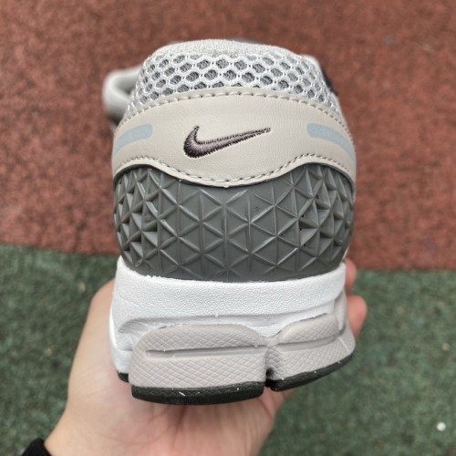 Nike Zoom Vomero 5 Iron Ore Flat Pewter