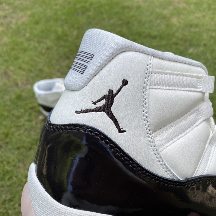 Air Jordan 11 Neapolitan GS