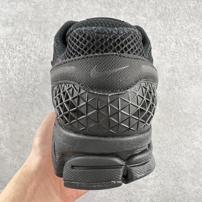 Nike Zoom Vomero 5 Triple Black