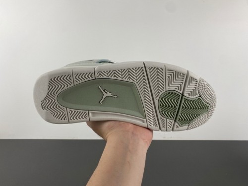 Air Jordan 4 Seafoam