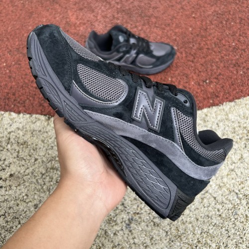 New Balance 2002R Black Dark Grey