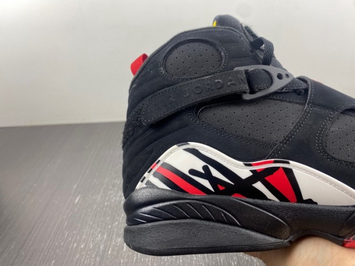 Jordan 8 Retro Playoffs (2023)