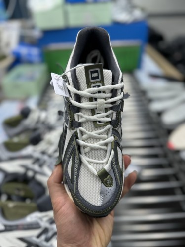 New Balance 1906A Olive Juice Sea Salt