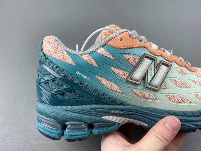 New Balance 1906W New Spruce Light Sparrow