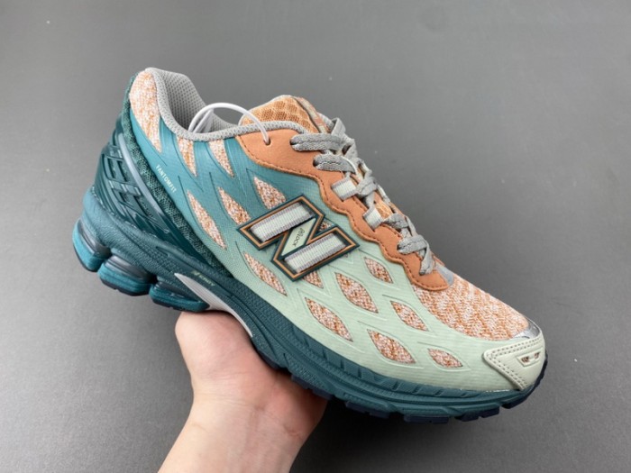 New Balance 1906W New Spruce Light Sparrow
