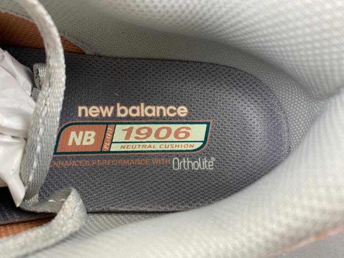New Balance 1906W New Spruce Light Sparrow