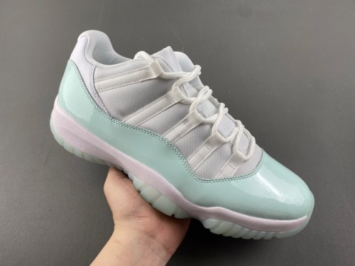 Jordan 11 Retro Low Igloo GS