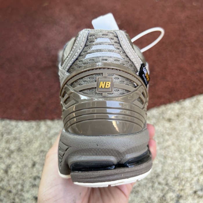 New Balance 1906R Cordura Olive Tan