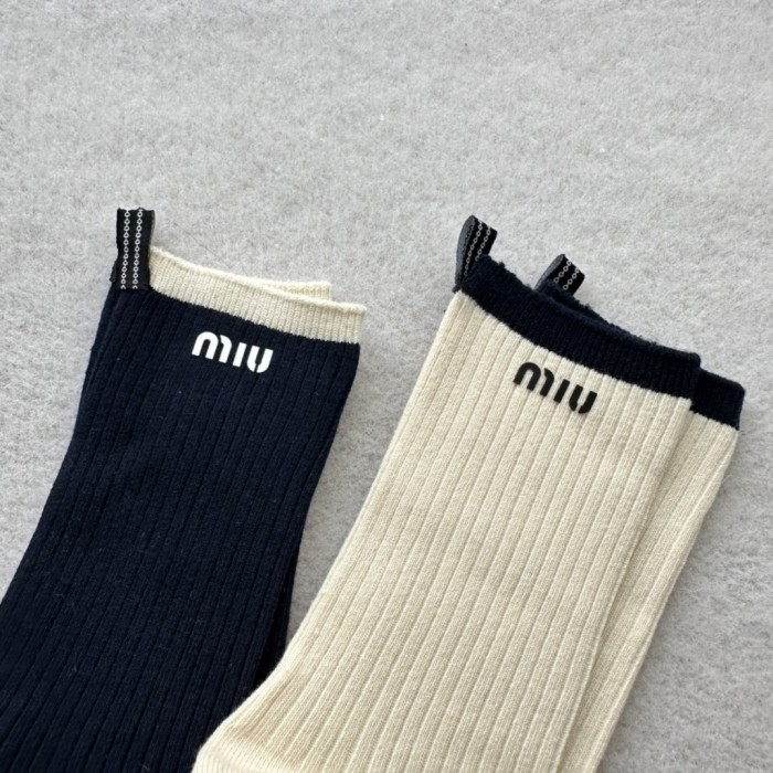 Socks SK006