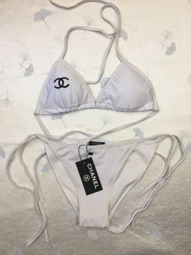 Bikinis LP106