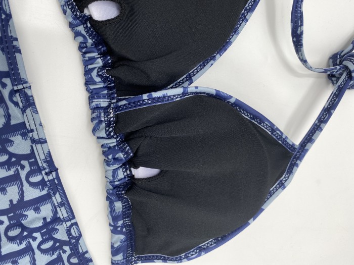 Bikinis LP112