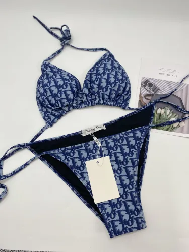 Bikinis LP112