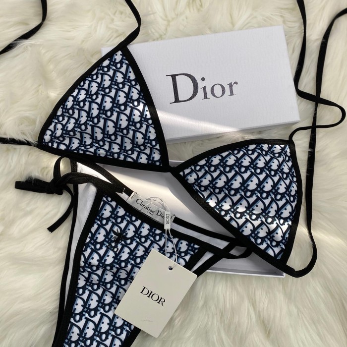Bikinis LP113