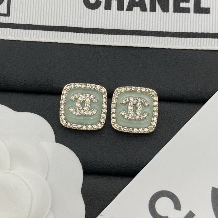 Stud earrings LP122