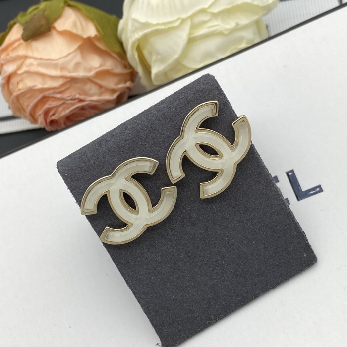 Stud earrings LP127
