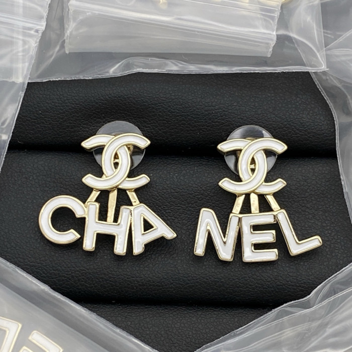 Stud earrings LP156