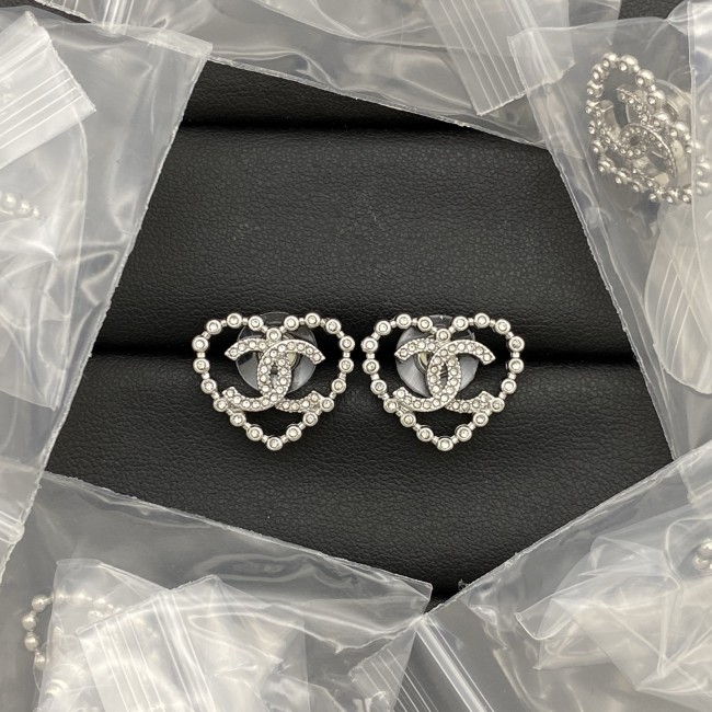 Stud earrings LP176