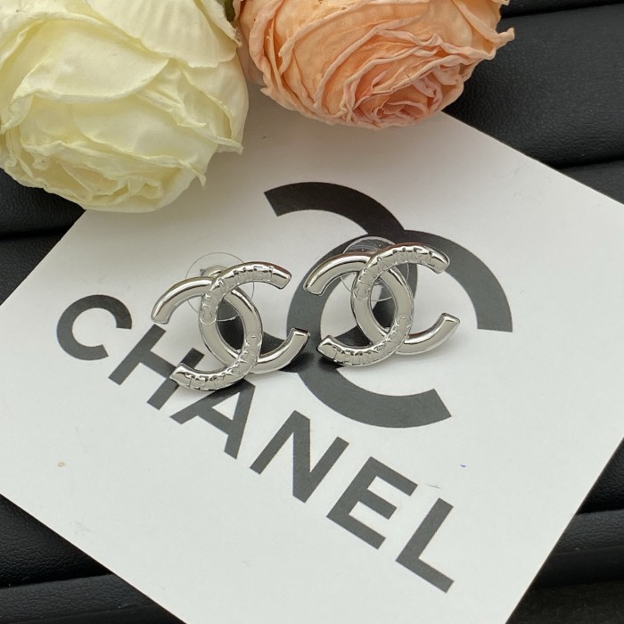 Stud earrings LP197