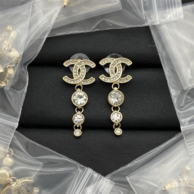 Stud earrings LP210