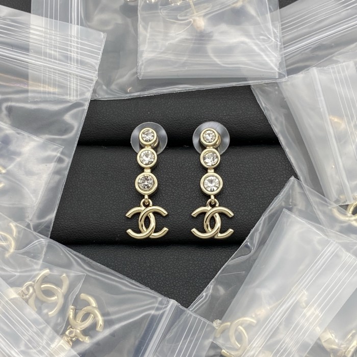 Stud earrings LP221