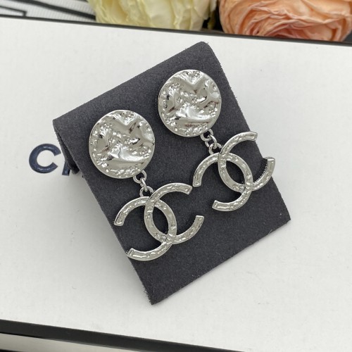 Stud earrings LP234