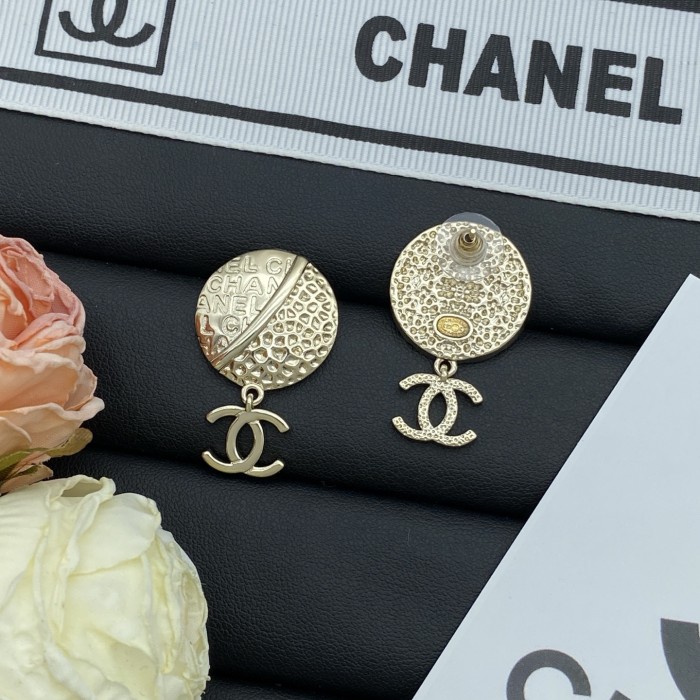 Stud earrings LP233