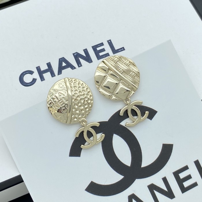 Stud earrings LP233