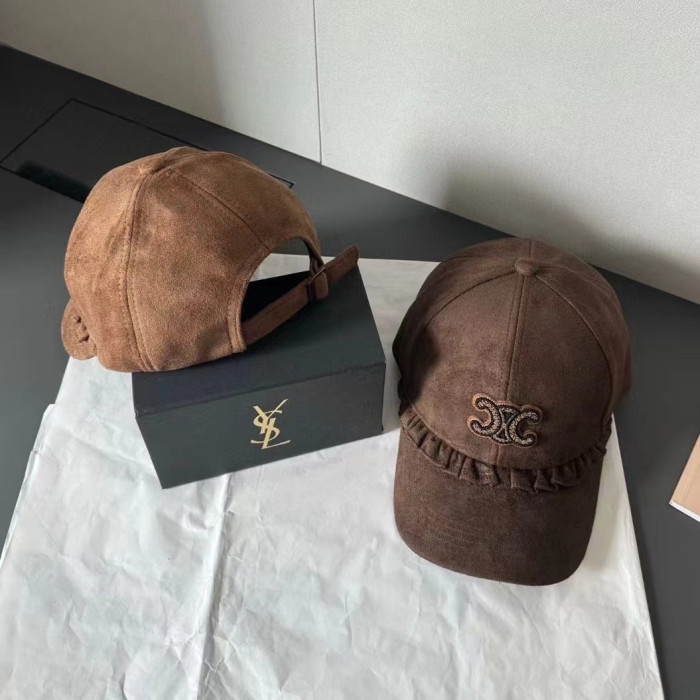 Celine Baseball Cap LP255