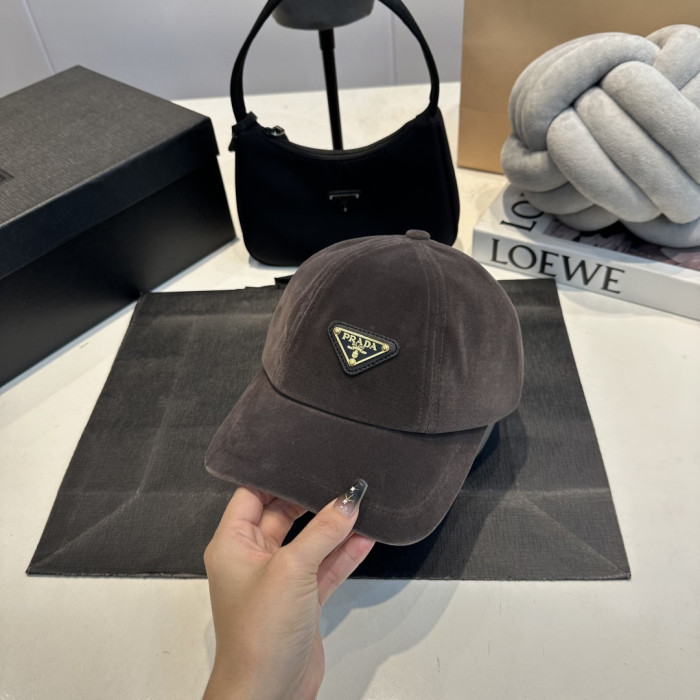 Prada Baseball caps LP263