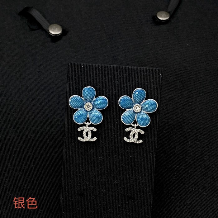 Stud earrings LP282