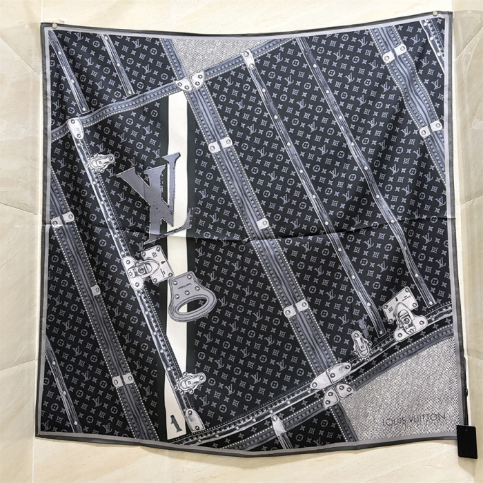 Monogram Square Scarf 90*90cm LP287
