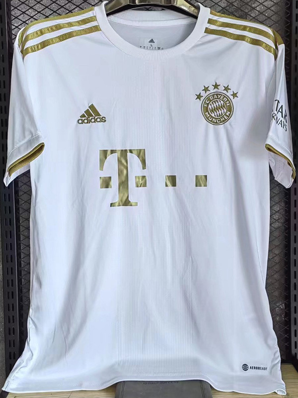 22-23 Bayern Away Fans Soccer Jersey