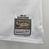 Mens Philadelphia 76ers Hardwood Classics 1996/97 Swingman Jersey