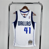Mens Dallas Mavericks Mitchell & Ness 2008-09 Hardwood Classics Jersey - White