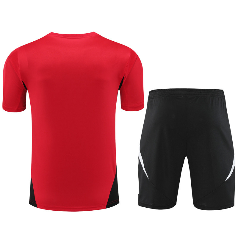 24-25 Man Utd Red Training Short Suit