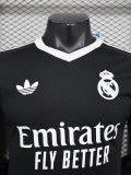 24-25 Real Madrid  Black Goalkeeper Player Version Soccer Jersey
