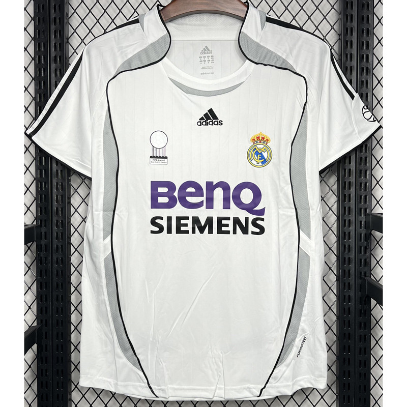 2006-2007  Real Madrid  Home Retro Soccer Jersey